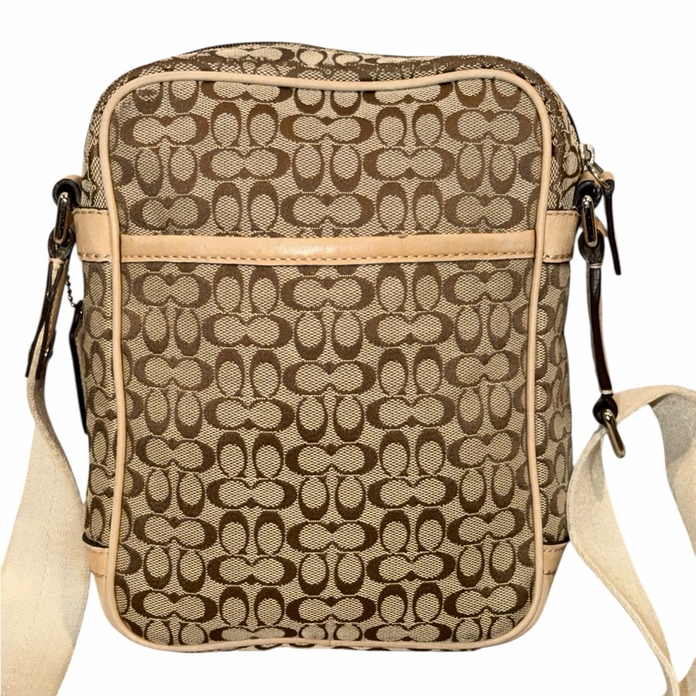 Coach Vintage Signature Khaki Crossbody Swingpack Bag - Picture 7 of 15